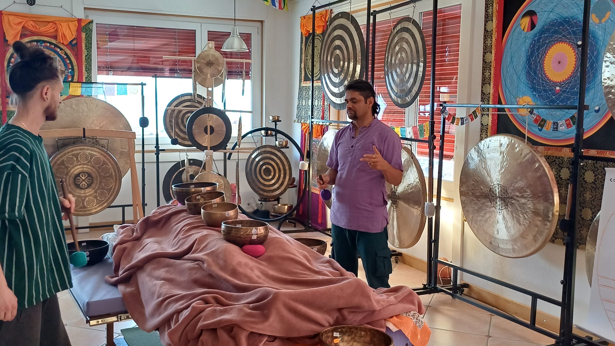 Singing bowl Course icon